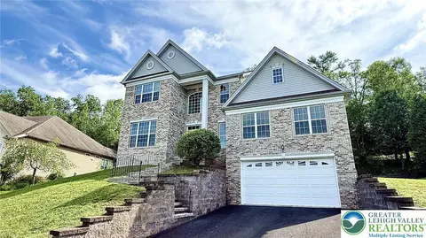 3171 Pine Valley Way, East Stroudsburg, PA 18302