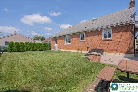 620 E Laurel St, Bethlehem, PA 18018 photo 28