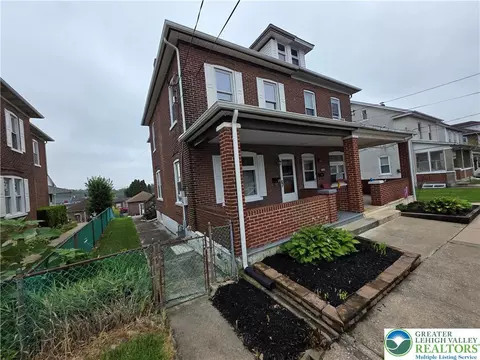 462 E 10th St, Northampton, PA 18067