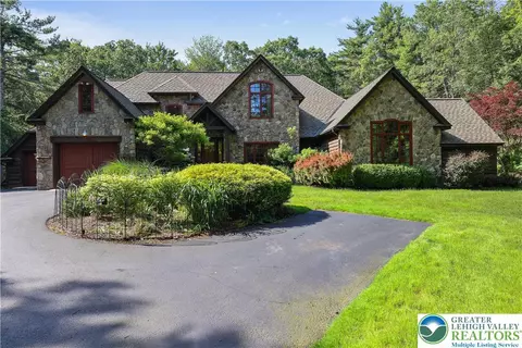 0 Address Withheld, Wayne, PA 18436