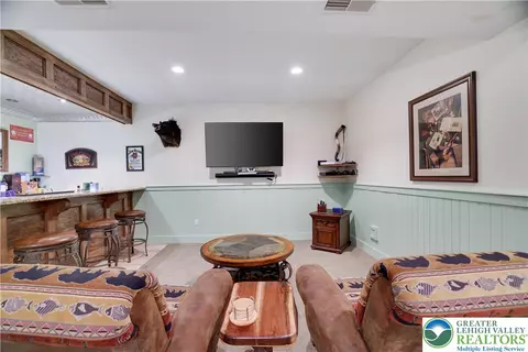 Living - 0 Address Withheld, Wayne, PA 18436 photo 5 of 5