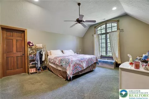 Bedroom - 0 Address Withheld, Wayne, PA 18436 photo 6 of 10