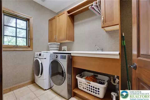 Other - 0 Address Withheld, Wayne, PA 18436 photo 4 of 21