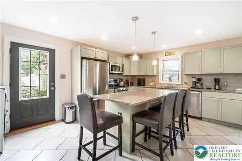 515 Maple St, Bethlehem, PA 18018 photo 14