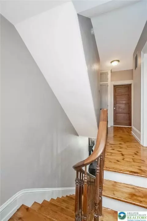 515 Maple St, Bethlehem, PA 18018 photo 18
