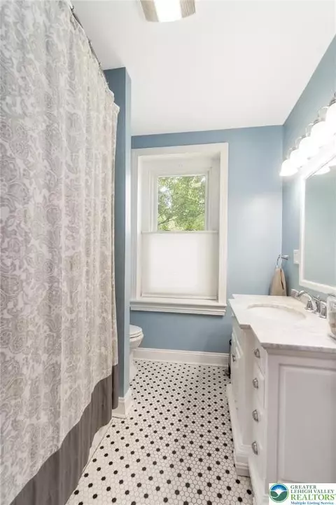 515 Maple St, Bethlehem, PA 18018 photo 25