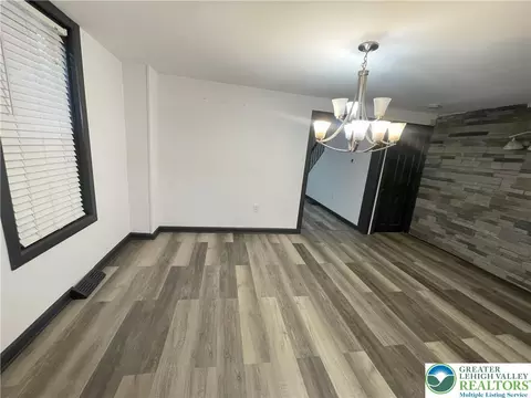 735 E 5th St, Bethlehem, PA 18015 photo 3
