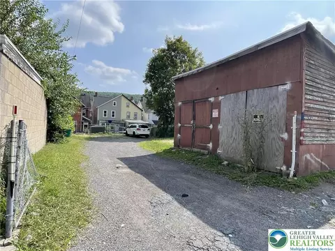 735 E 5th St, Bethlehem, PA 18015 photo 19