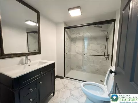 735 E 5th St, Bethlehem, PA 18015 photo 7