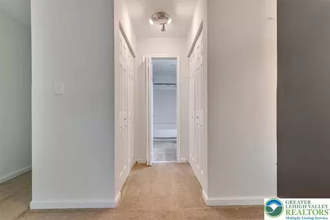Entry Way - 213 Falls Cir, Saw Creek, PA 18324 photo 10 of 11