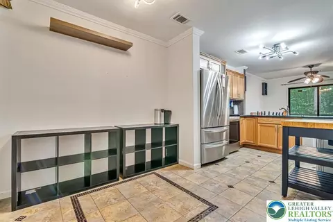 Other - 213 Falls Cir, Saw Creek, PA 18324 photo 7 of 18