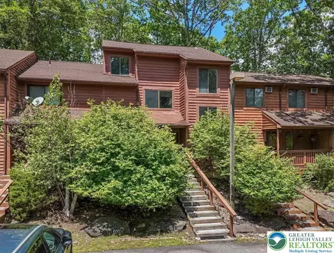 Other - 213 Falls Cir, Saw Creek, PA 18324 photo 2 of 18