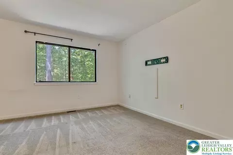 Bedroom - 213 Falls Cir, Saw Creek, PA 18324 photo 6 of 6