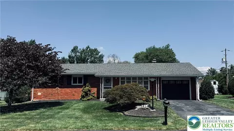 4361 South Dr, Allentown, PA 18103