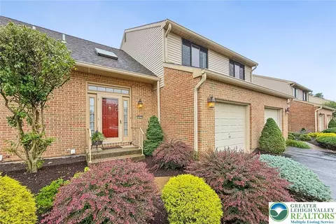 3415 Drighton Ct, Bethlehem, PA 18020
