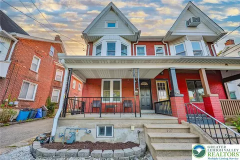 227 Ridge St, Emmaus, PA 18049