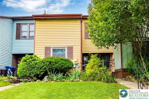 1708 Redwood, Allentown, PA 18104