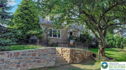 1217 Stanley Ave, Fountain Hill, PA 18015