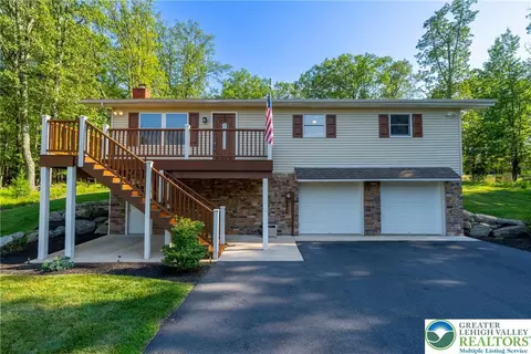 716 Front St, Bangor, PA 18013