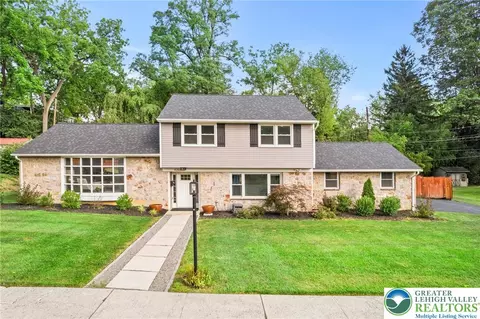 921 N 26th St, Allentown, PA 18104