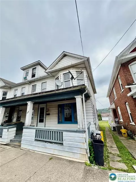 39 N 4th St, Bangor, PA 18013
