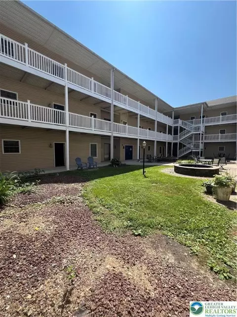 252 N Walnut St #103, Bath, PA 18014 photo 32