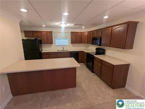 252 N Walnut St #103, Bath, PA 18014 photo 10