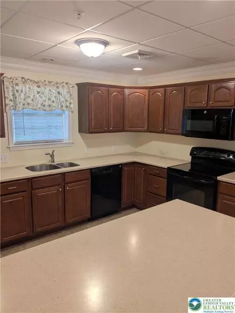 252 N Walnut St #103, Bath, PA 18014 photo 13