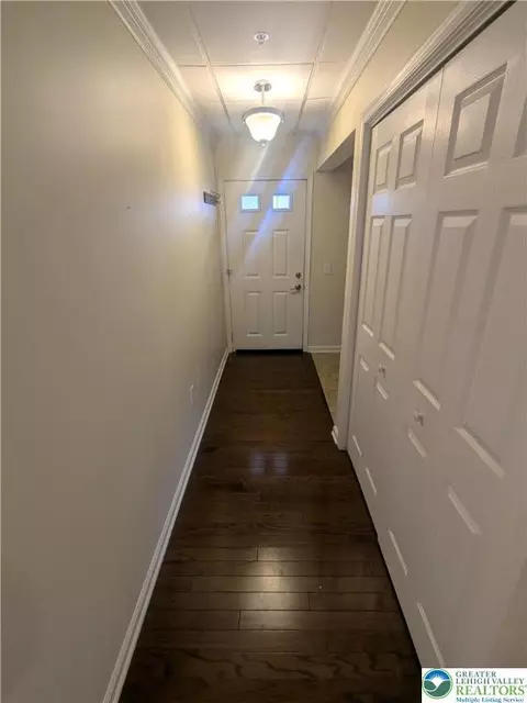 252 N Walnut St #103, Bath, PA 18014 photo 3