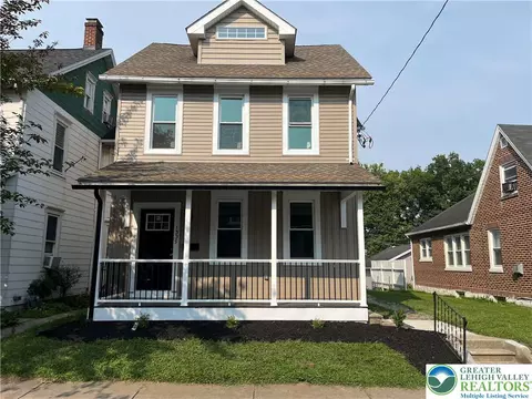 1339 Washington Ave, Northampton, PA 18067