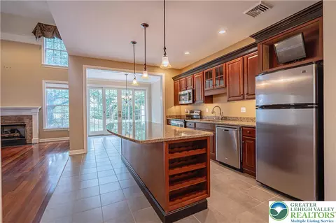 Kitchen - 4706 Pinehurst Cir, Bethlehem, PA 18015 photo 2 of 4