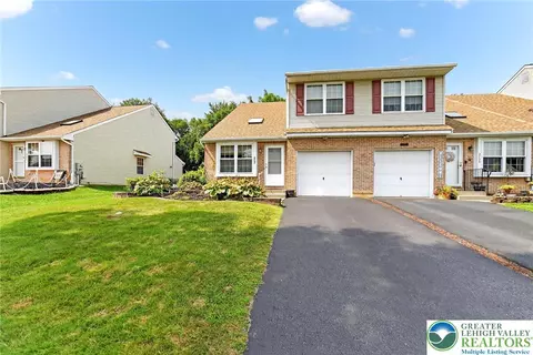 2737 Tamlynn Ln, Easton, PA 18045