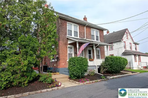 1523 Cedar St, Northampton, PA 18067