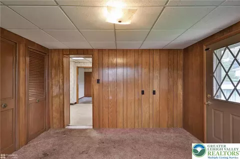 Entry Way - 2005 3rd St, Bethlehem, PA 18020 photo 1 of 3