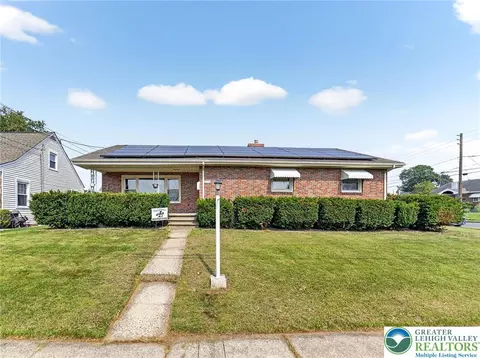 1852 Lincoln St, Bethlehem, PA 18017