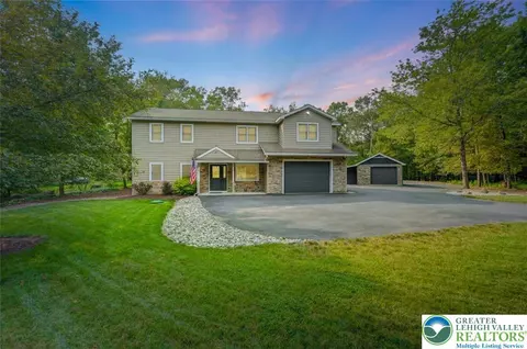 213 Center Rd, East Stroudsburg, PA 18301