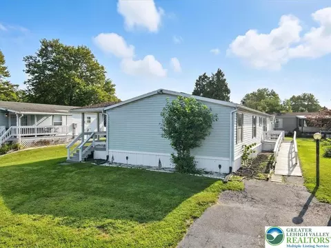 234 Juniper Xing, East Allen Twp, PA 18014 photo 49