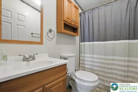 234 Juniper Xing, East Allen Twp, PA 18014 photo 34