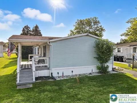 234 Juniper Xing, East Allen Twp, PA 18014 photo 59