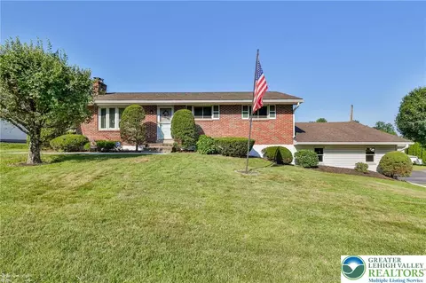 1602 Hausman Ave, Allentown, PA 18103