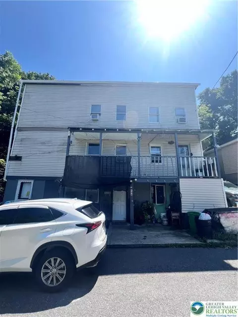 248 E Snyder St, Lansford, PA 18232