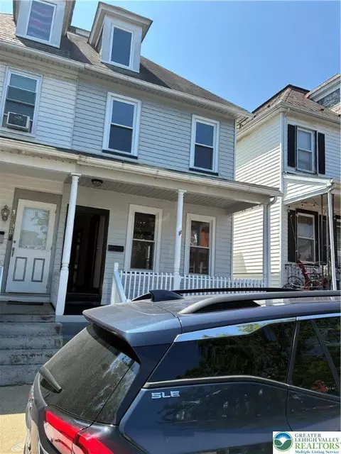 1340 Ferry St, Easton, PA 18042