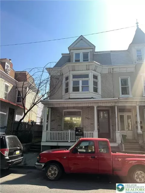 527 N 6th St, Allentown, PA 18102