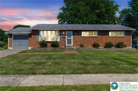 1235 5th St, Fullerton, PA 18052