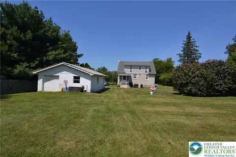 3151 Valley View Dr, Bath, PA 18014 photo 7
