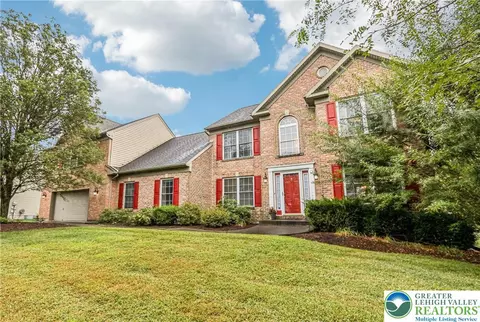 818 Rebecca Ln, Orefield, PA 18069