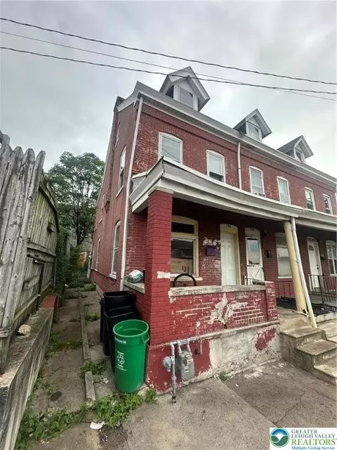 708 N Mohr St, Allentown, PA 18102