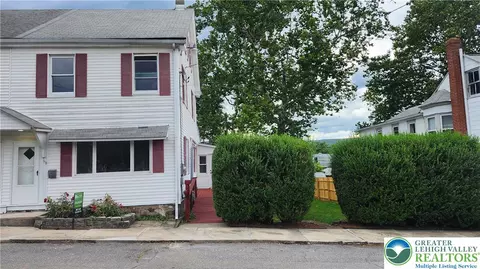 118 South Ave, Jim Thorpe, PA 18229