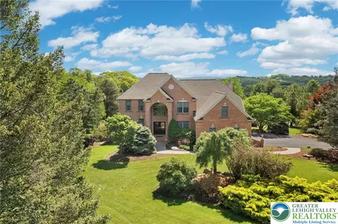 4277 Somerset Rd, Schnecksville, PA 18078