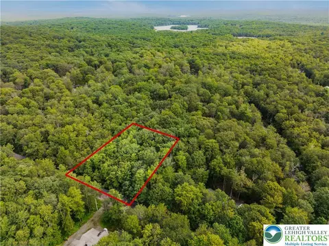 812 Beaver Run Rd, Tobyhanna Twp, PA 18347